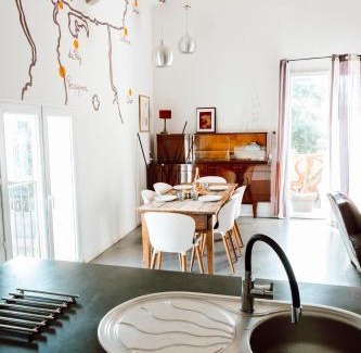Saint-Nazaire House | Le Jardin des vignes