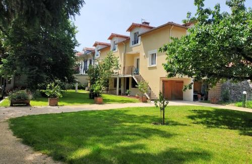 Le Puy-en-Velay Bed & Breakfast | Le Jardin du Dolaizon