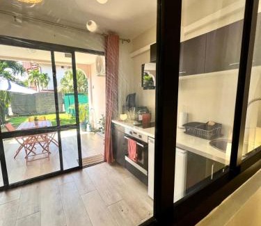Cayenne Apartment | Le Jardin Privé, appartement standing, piscine, terrasse, jardin, parking privé