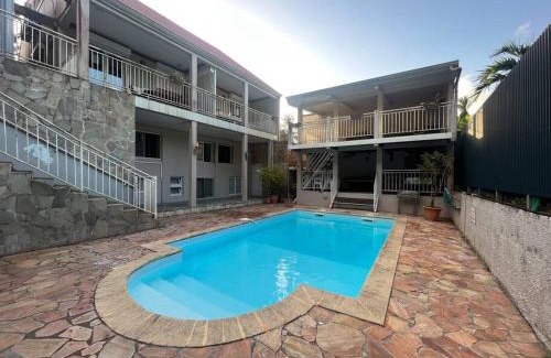 Saint-Pierre Apartment | Le Jasmin - Résidence la ROXELLE
