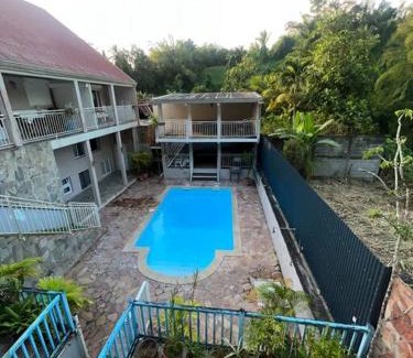 Saint-Pierre Apartment | Le Jasmin - Résidence la ROXELLE