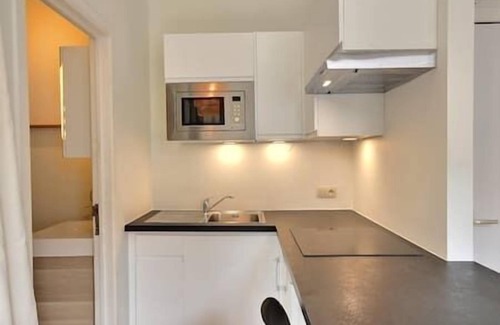 Saint-Laurent Apartment | Le Joli Studio - Nice, practical studio right in the center!