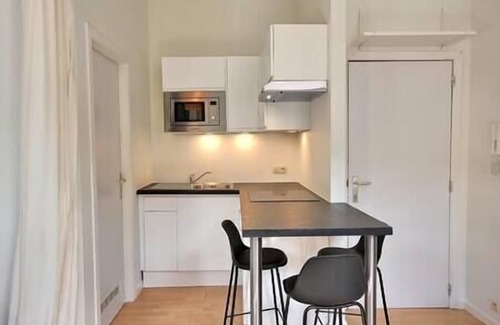 Saint-Laurent Apartment | Le Joli Studio - Nice, practical studio right in the center!