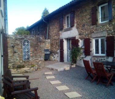 Saulgond House | Le Jolie Grenier a Foin