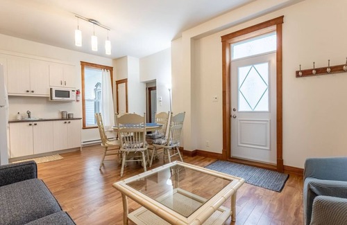 Desjardins Apartment | Le Juliette | Exceptional site | BBQ & Office |