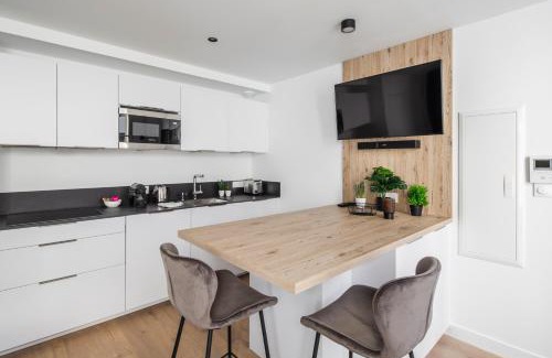 Dinan - Saint-Malo Apartment | Le Kipling - Studio de Standing à 5 min du centre Historique