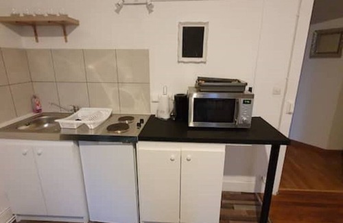 Besancon Apartment | "Le Klein", Studio au Calme au Centre de Besançon