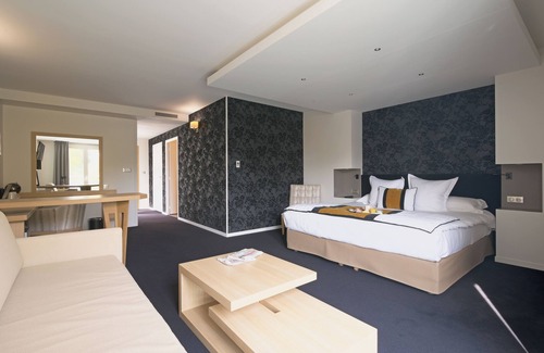 Montceau-les-Mines Hotel | Le Konine
