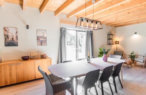 Lacapelle-Marival House | Le Lac Bleu nr 27