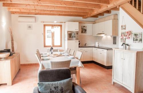 Lacapelle-Marival House | Le Lac Bleu nr 33