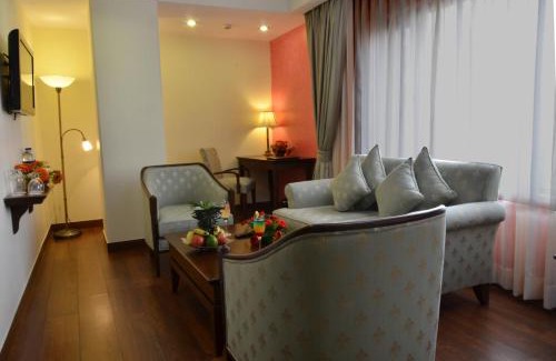 Ranchi Hotel | Le Lac Sarovar Portico- Ranchi