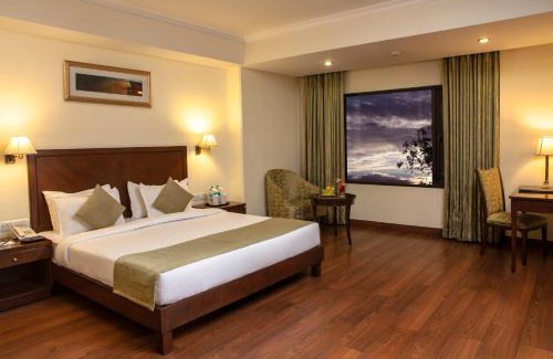 Ranchi Hotel | Le Lac Sarovar Portico- Ranchi
