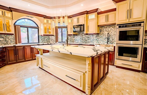 Tower Isle House | Le'Lavion Palace offers incredible stay with airport shuttle/and a private chef