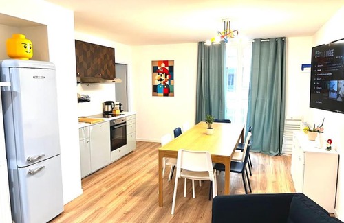 Quartier Chorier-Berriat Apartment | Le LEGO, 3 chambres, 8 personnes et parking, centre