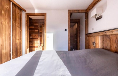 Isola Ski Chalet | Le lido des neiges - splendid luxury chalet 4 bedrooms 4 bathrooms