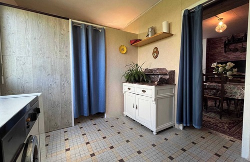 Carentan Apartment | Le Lilas des Marais - Apartment Near the Town Center
