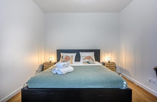 Vannes Apartment | Le Loarwenn - Bel appt avec terrasse et parking