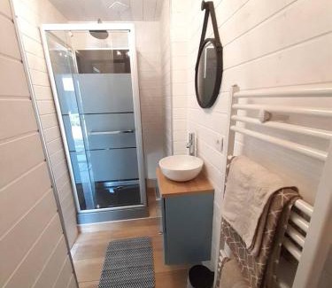 Brehal Apartment | Le lodge - appartement 4 personnes proche mer