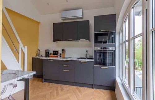 Jouy-le-Moutier House | Le Lodge des Villettes