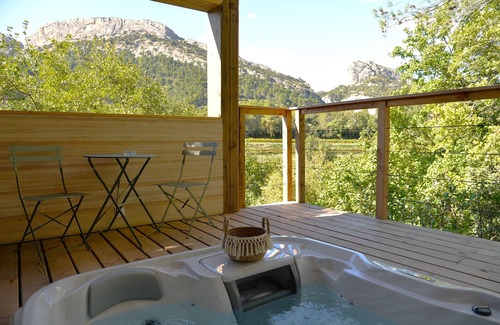 La Roque-Alric Cabin | Le Lodge Nid Perché