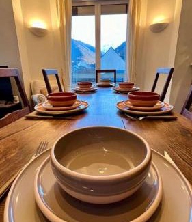 Bagneres-de-Luchon Apartment | Le loft d'Étigny