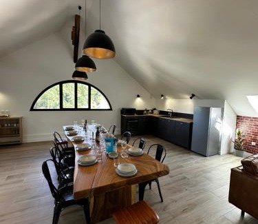 La Celle-sous-Gouzon Apartment | Le loft du Moulin Lèves-Chartres