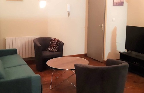 Champ-Capelet Apartment | Le Loft HZ Large, comfortable apartment for 4 people