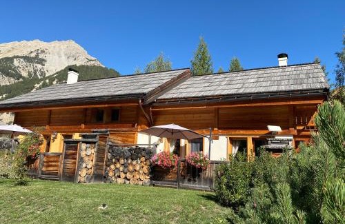 Nevache Ski Chalet | Le Longet