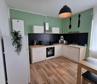 Miroir - Batignolles Apartment | Le Lotus - Centre - 4pers - Rêve au Mans