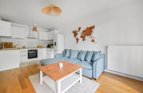Rungis Apartment | Le Lumina - 6 pers - Proche Orly - Jardin