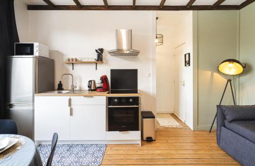 Valenciennes Apartment | LE LUXUEUX - Netflix I WIFI I CENTRE - Design & Cosy