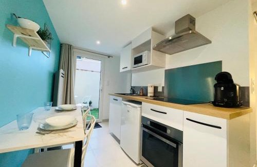 Saint-Serge Apartment | Le Lys Bleu