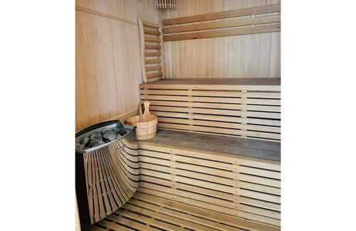 Rochefort-Montagne Other | Le Lys holiday home, private courtyard and sauna.