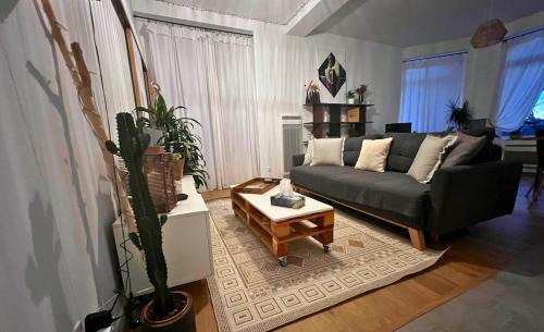 Boulogne-sur-Mer Apartment | Le mâchicoulis - avec parking, en face de Nausicaa