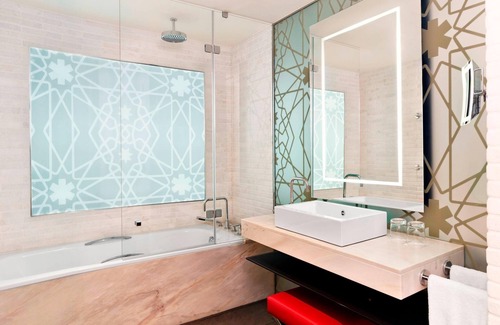 Hai Akid Lotfi Hotel | Le Méridien Oran Hotel & Convention Centre