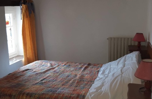 Velines House | le Mûrier, Maison en Coeur de Village Classé en Dordogne