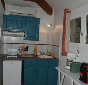 Saint-Maximin-la-Sainte-Baume Bed & Breakfast | Le Mas de Cocagne - Gite et Chambre d'hôte - Piscine et SPA