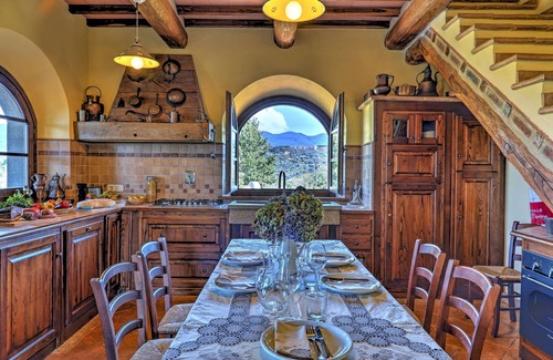 Castel del Piano Villa | Le Macine 6, Emma Villas