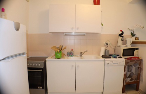 Orleans Apartment | Le Madeleine - Free Parking - Balcony - Fiber