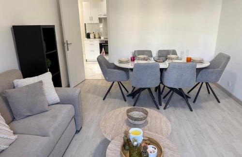 Porte-Saint-Martin Apartment | Le Magenta - Coeur de Paris - Canal Saint Martin - 3 Chambres 6 personnes