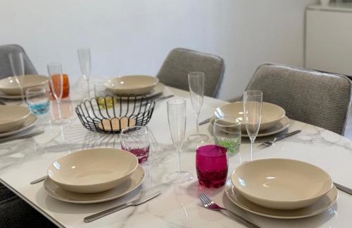 Porte-Saint-Martin Apartment | Le Magenta - Coeur de Paris - Canal Saint Martin - 3 Chambres 6 personnes