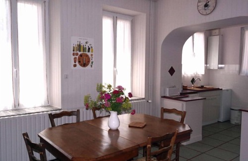 Autun House | Le Magnolia - Autun - Gîte