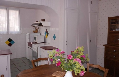 Autun House | Le Magnolia - Autun - Gîte