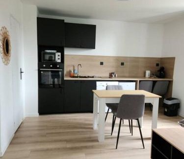 Castres Apartment | Le Maillot V