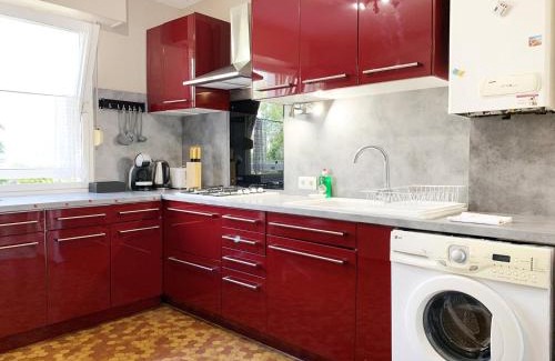 Mainvilliers Apartment | Le Mainvillois - Parking Included