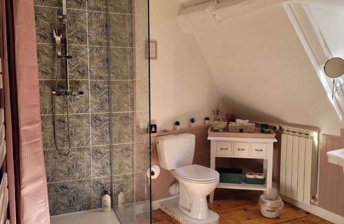 Grand-Vabre Bed & Breakfast | Le Manoir des Pélies-Escapade.