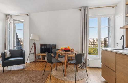 3rd Arrondissement Apartment | Le Marais - Walk to Notre-Dame - 1BR - Paris Vacation Rentals