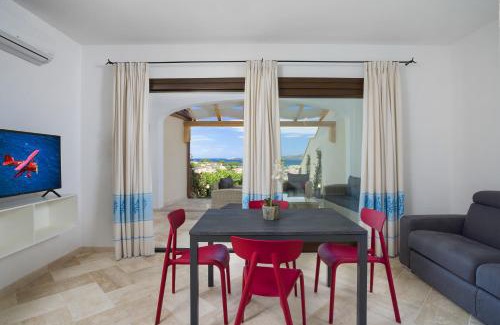 Cannigione House | Le Maree Apartments