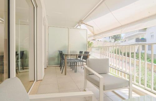 California - Pezou Apartment | Le Maria by Winsome Destination