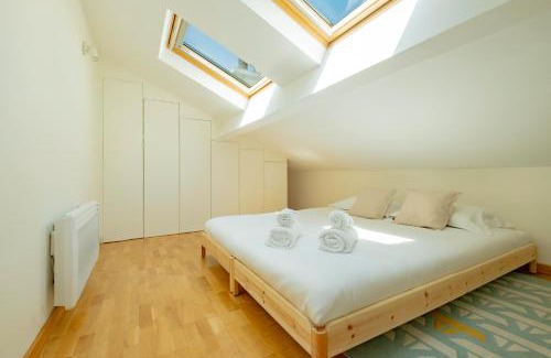 15th Arrondissement Apartment | Le Martin - Duplex, proche métro et commerces